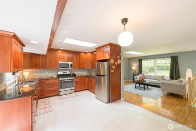 4823 66th Avenue W, University Place, WA 98467 - Photo 9