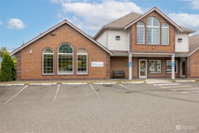 811 813 E Georgiana Street , Port Angeles, WA 98362 - Photo 2