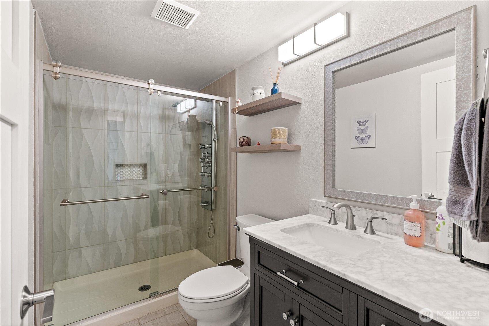 2204 163rd Street SE, Mill Creek, WA 98012