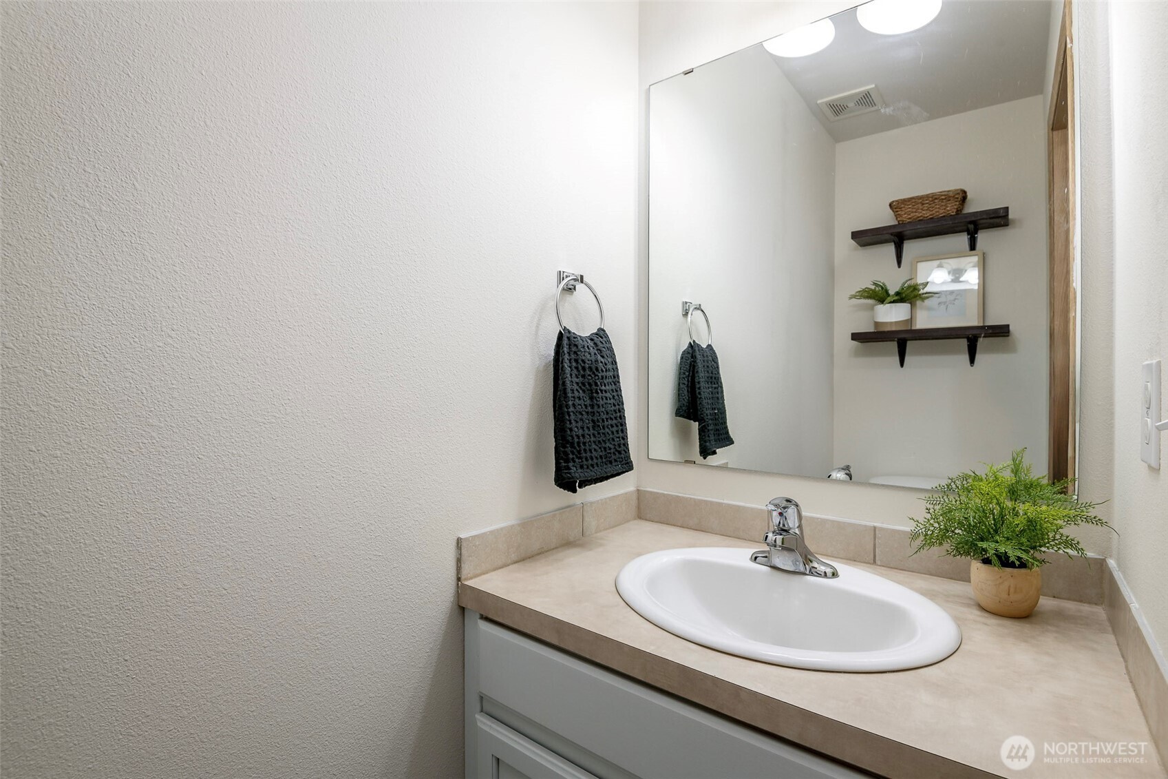 16614 Greenleaf Avenue SE, Yelm, WA 98597