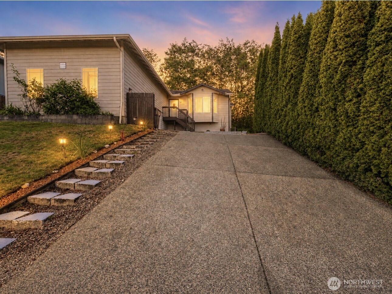 17425 Highland View Drive , Arlington, WA 98223