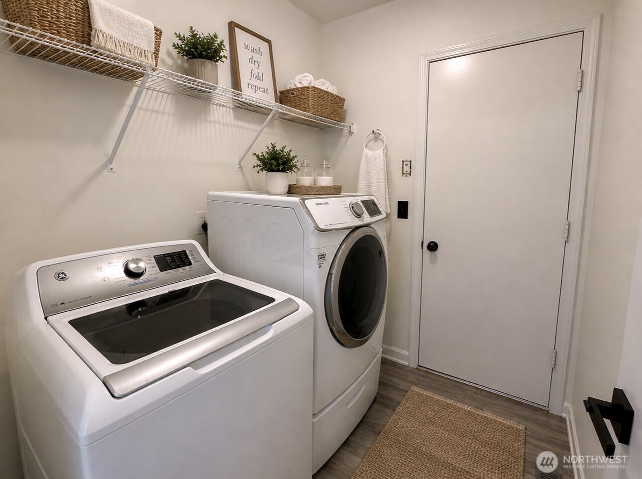 17425 Highland View Drive , Arlington, WA 98223