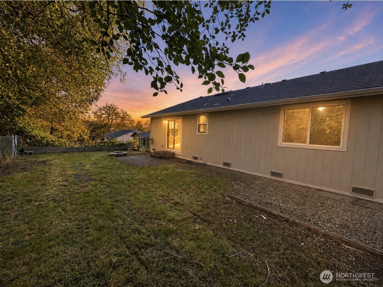 17425 Highland View Drive , Arlington, WA 98223