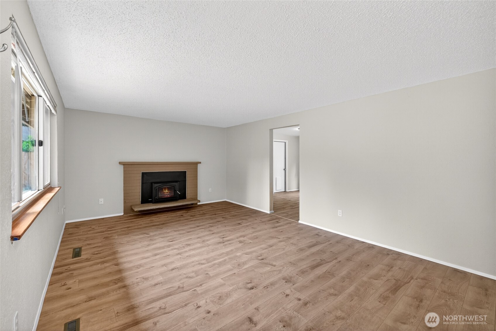 9401 Columbine Circle W, University Place, WA 98467