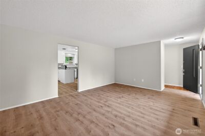 9401 Columbine Circle W, University Place, WA 98467 - Photo 15