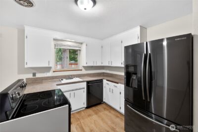 9401 Columbine Circle W, University Place, WA 98467 - Photo 17