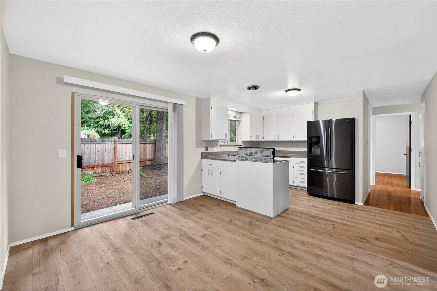 9401 Columbine Circle W, University Place, WA 98467