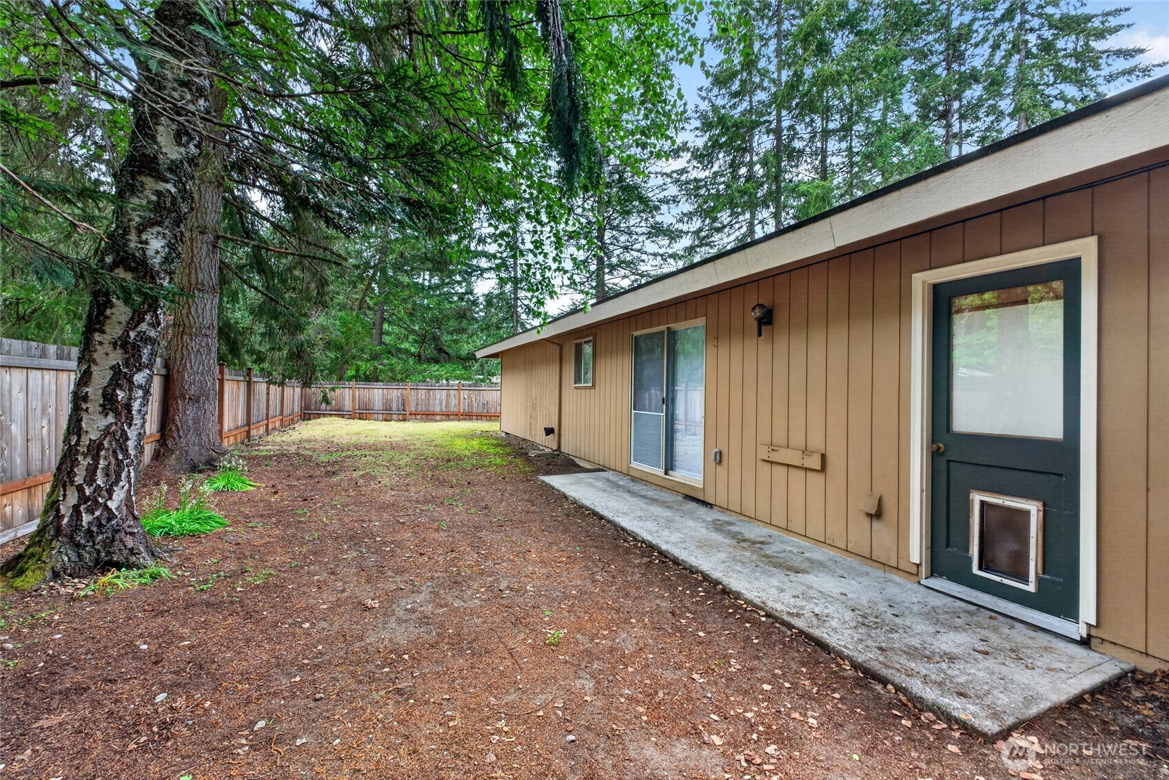 9401 Columbine Circle W, University Place, WA 98467