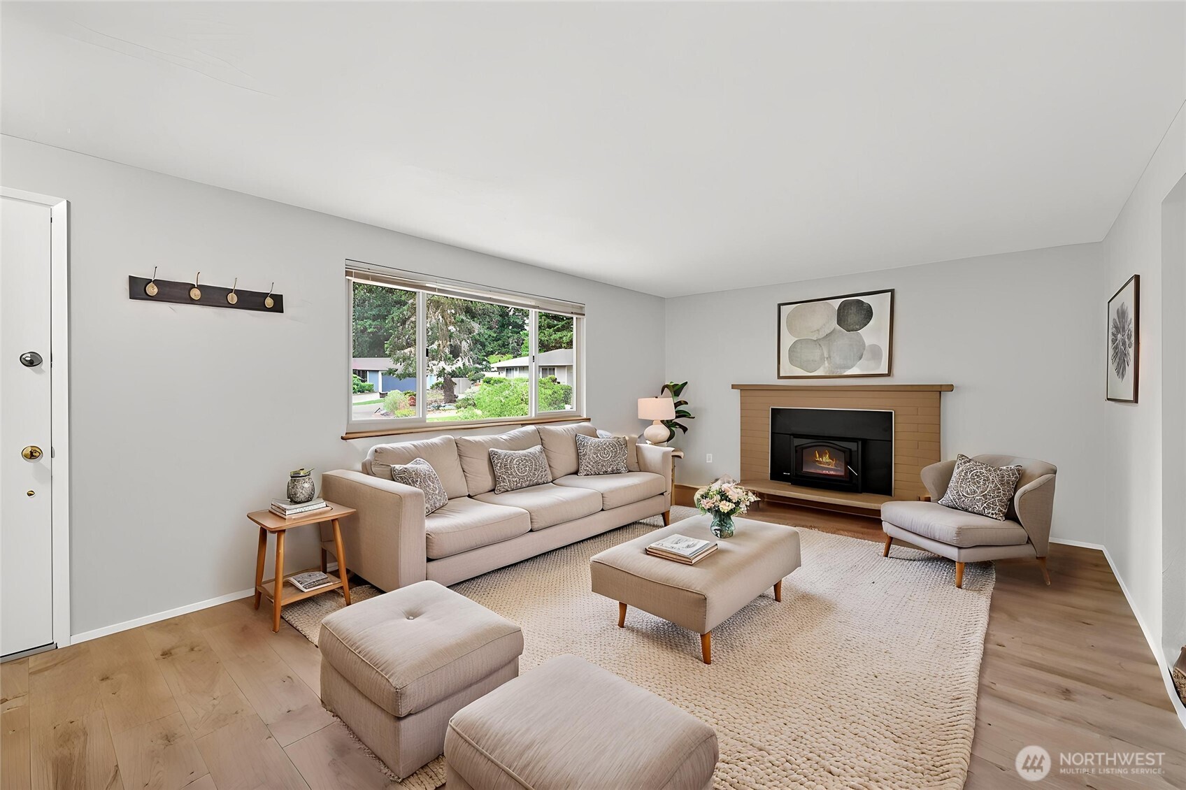 9401 Columbine Circle W, University Place, WA 98467
