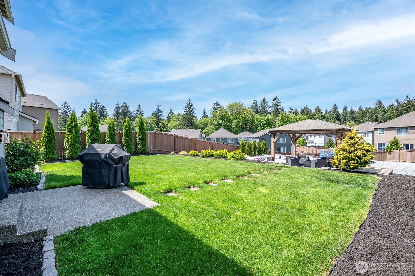 2933 Cassius Street NE, Lacey, WA 98516