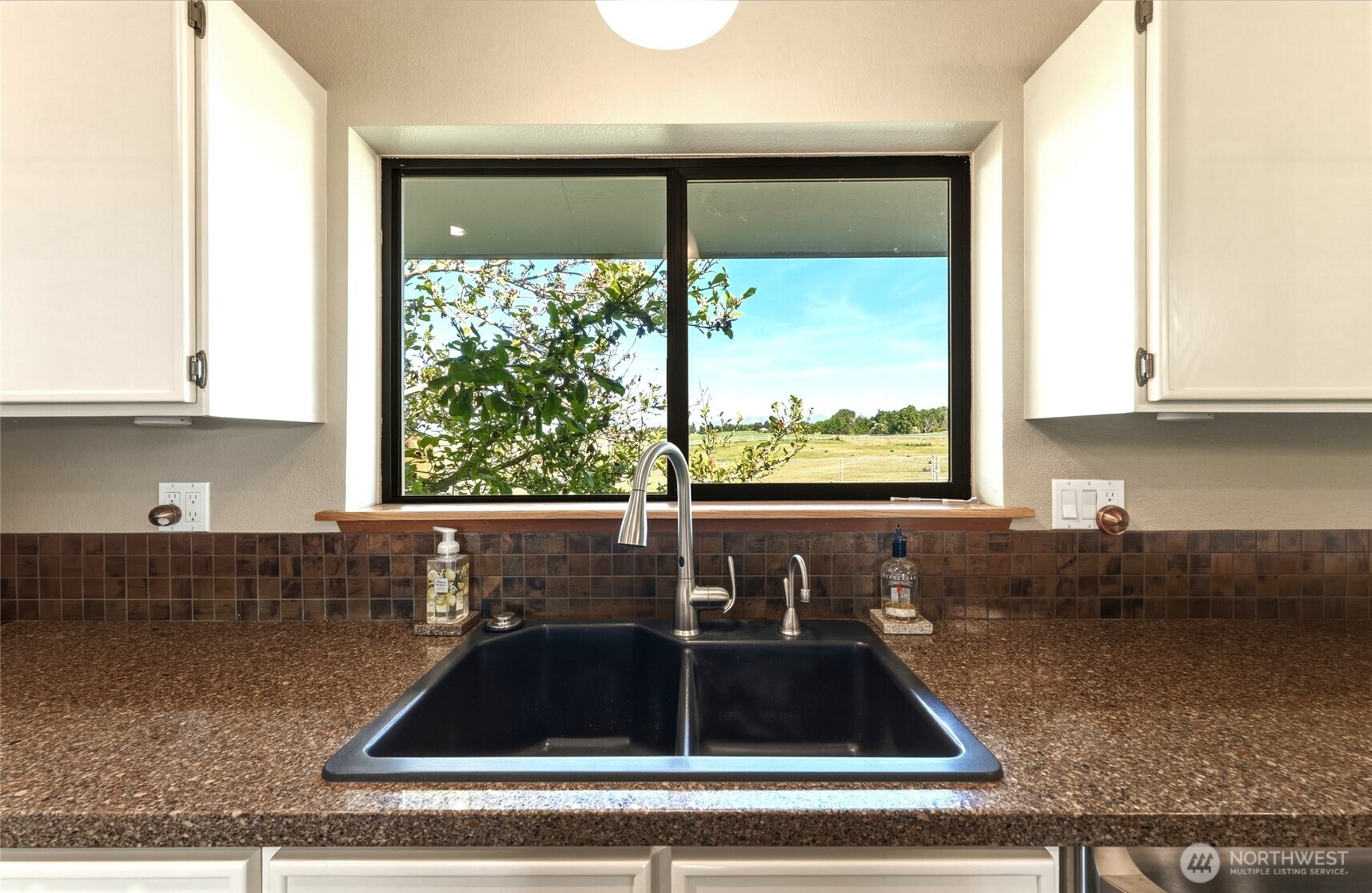 94 Country Way , Walla Walla, WA 99362