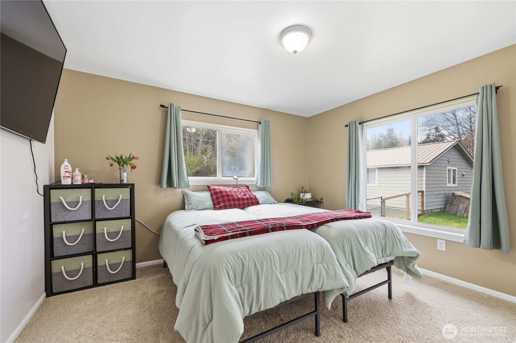 331 Bachelor Road , Sequim, WA 98382