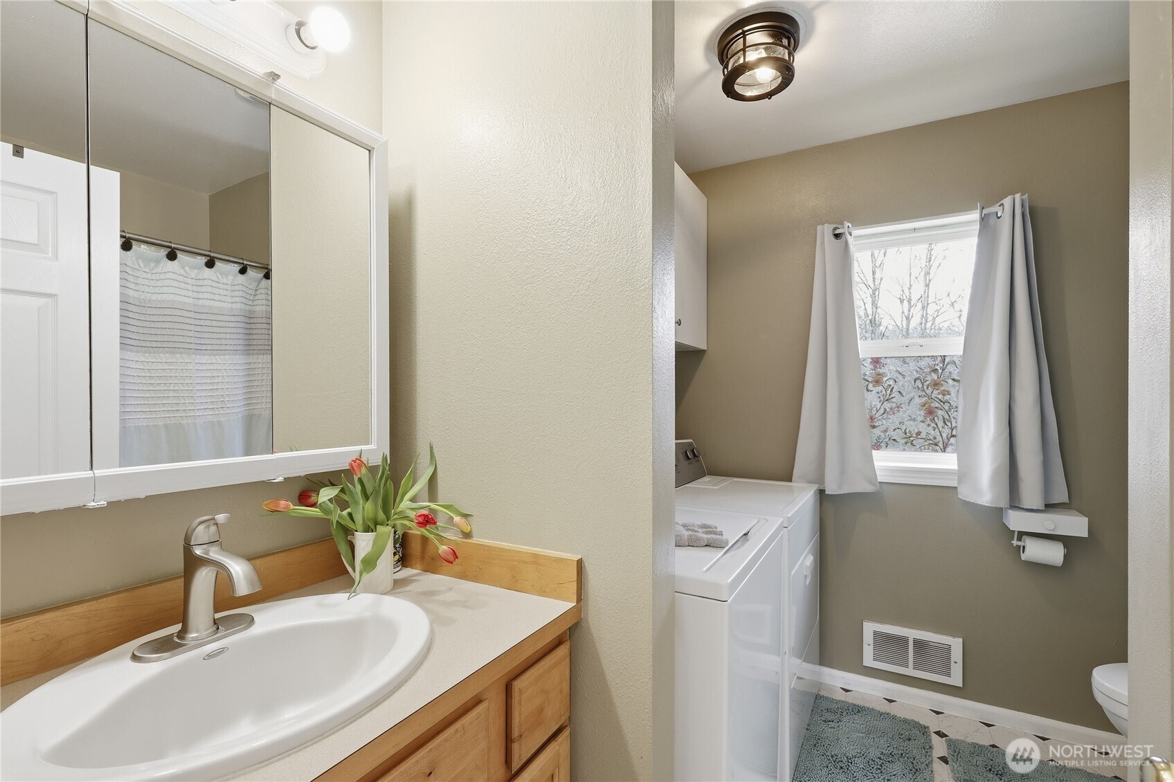331 Bachelor Road , Sequim, WA 98382