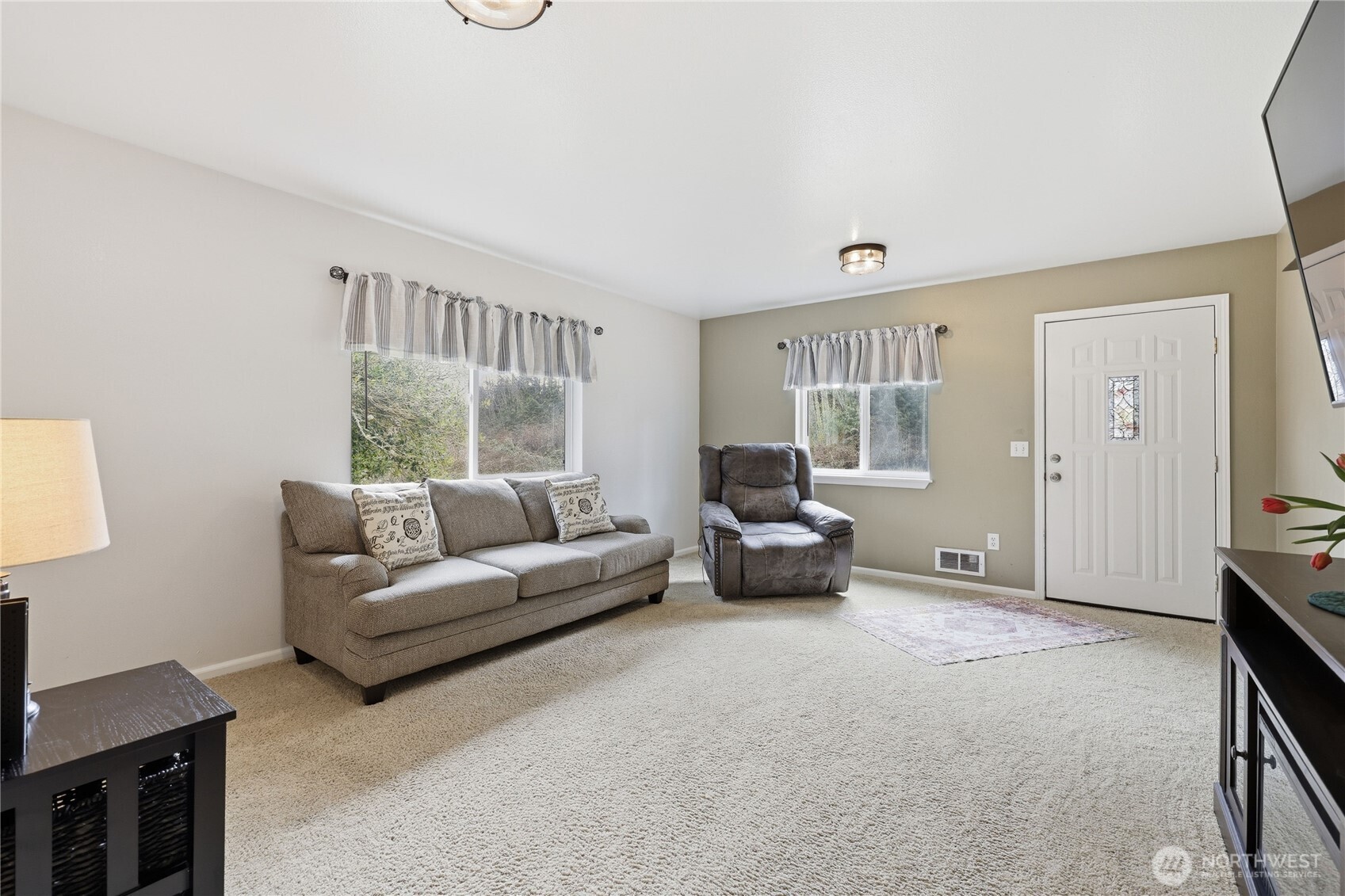 331 Bachelor Road , Sequim, WA 98382