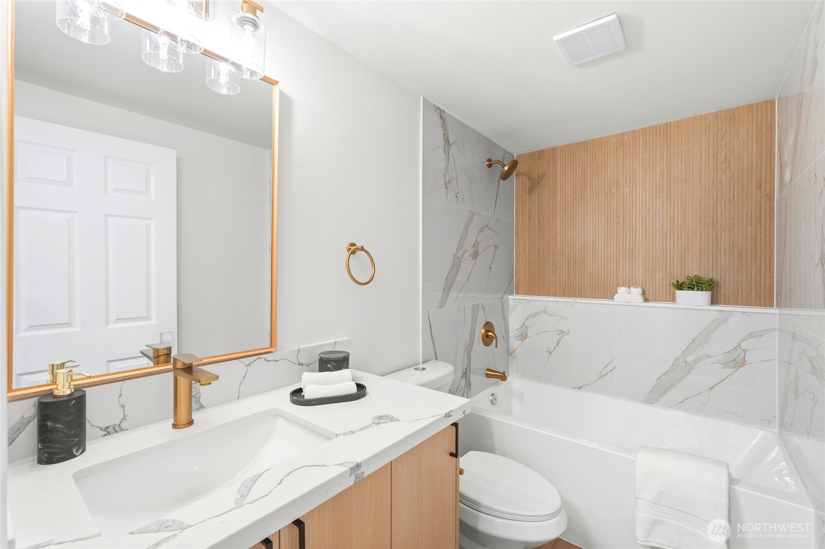 1229 S 312th Street , Federal Way, WA 98003