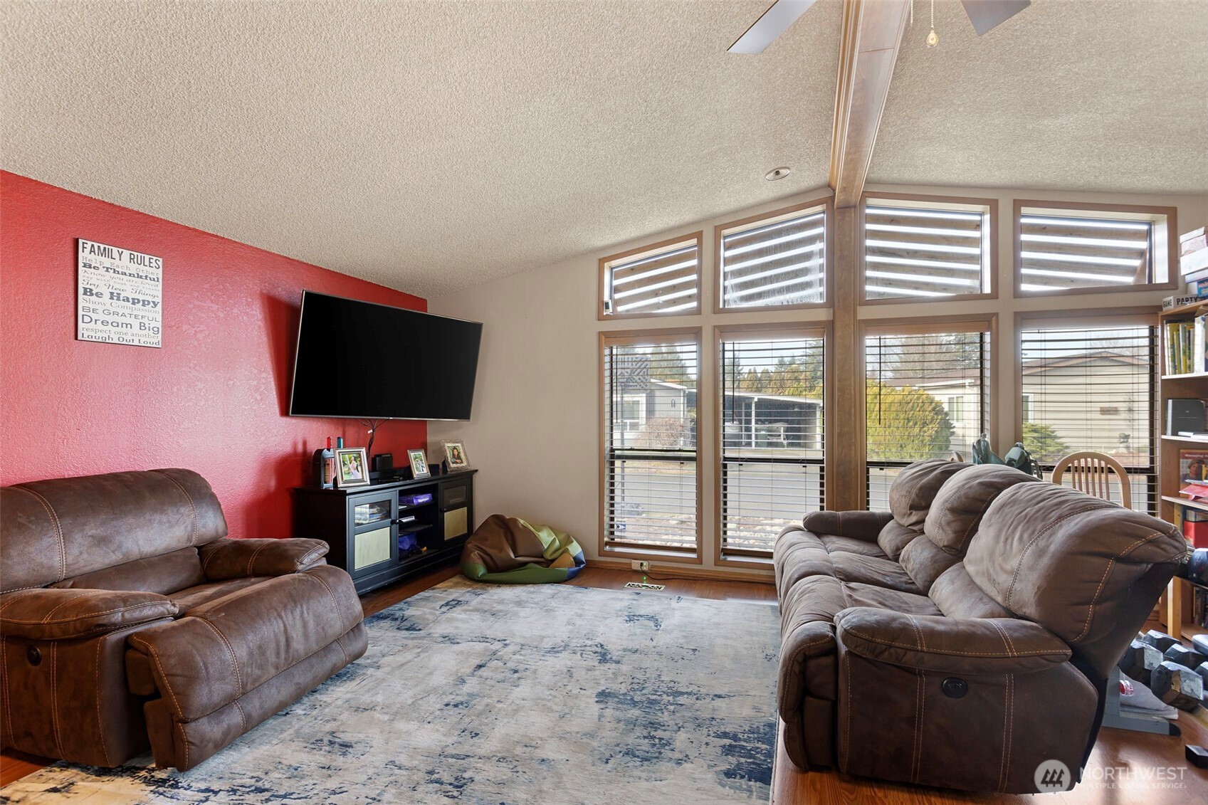 5216 Yakima Lane SE #103, Lacey, WA 98503