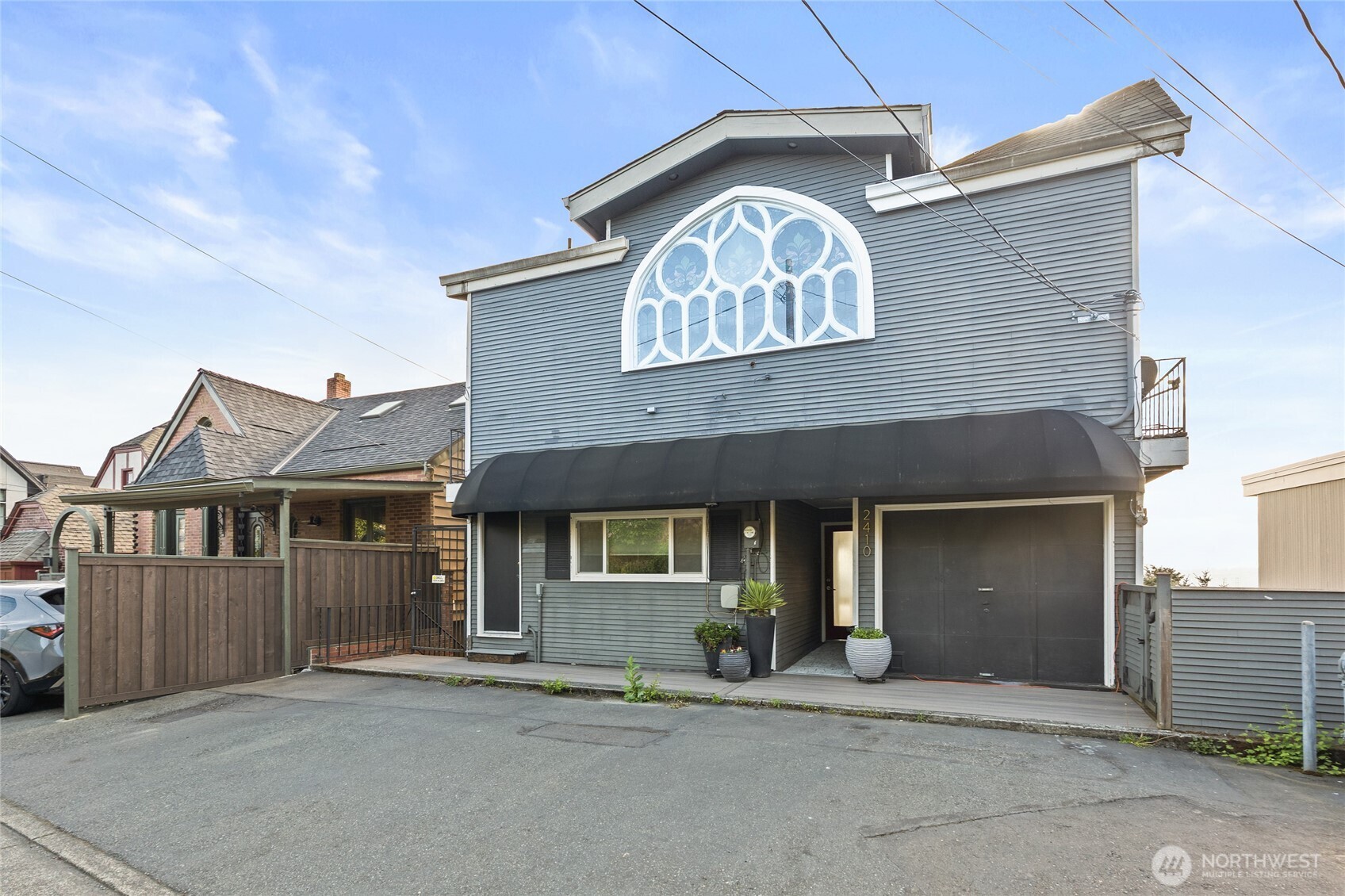2410 37th Avenue SW #Lower, Seattle, WA 98126