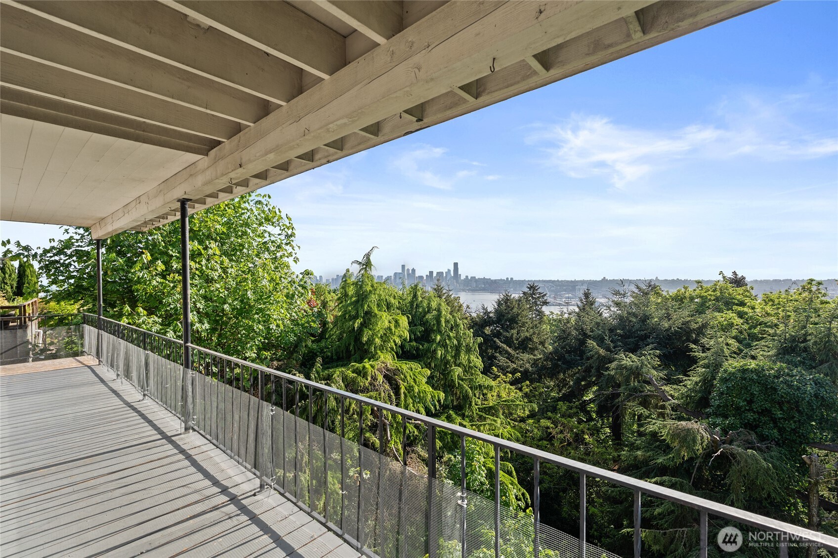 2410 37th Avenue SW #Lower, Seattle, WA 98126