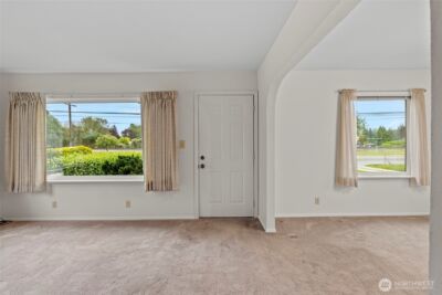 1309 State Rt 20 , Burlington, WA 98233 - Photo 3