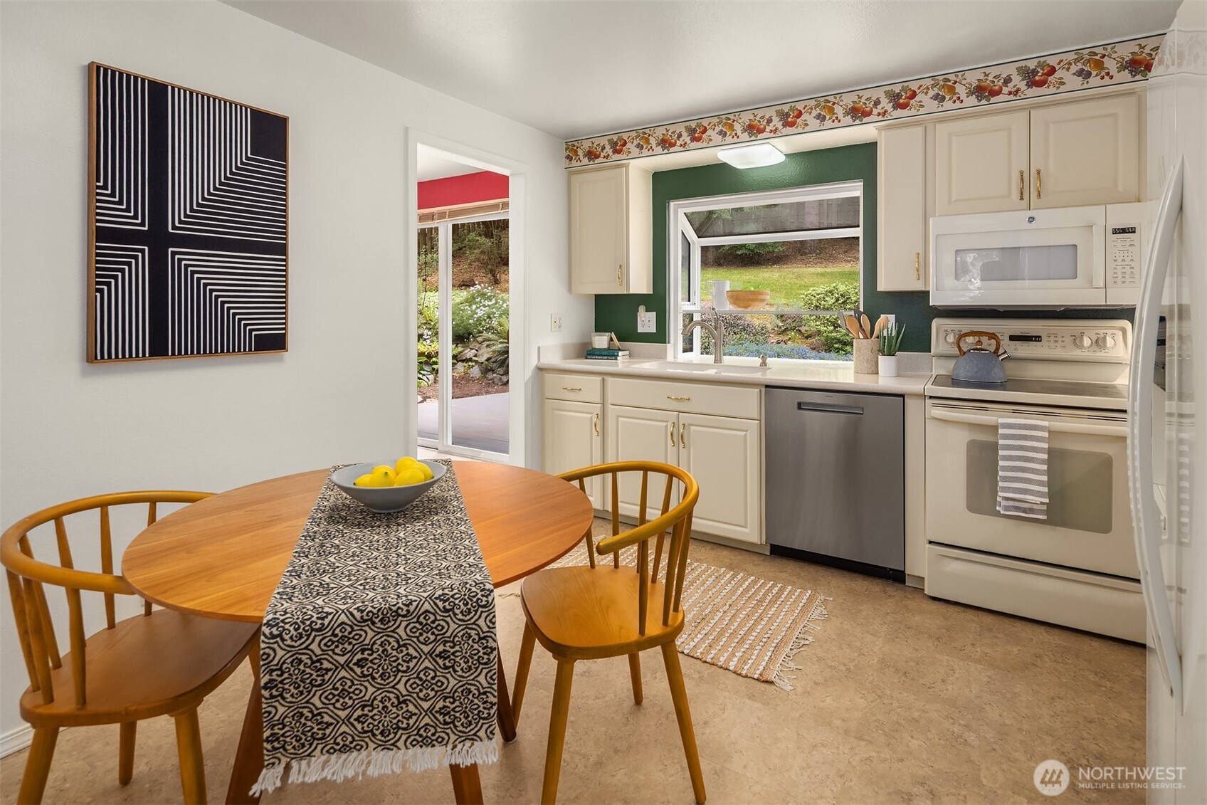 12016 106th Avenue NE, Kirkland, WA 98034