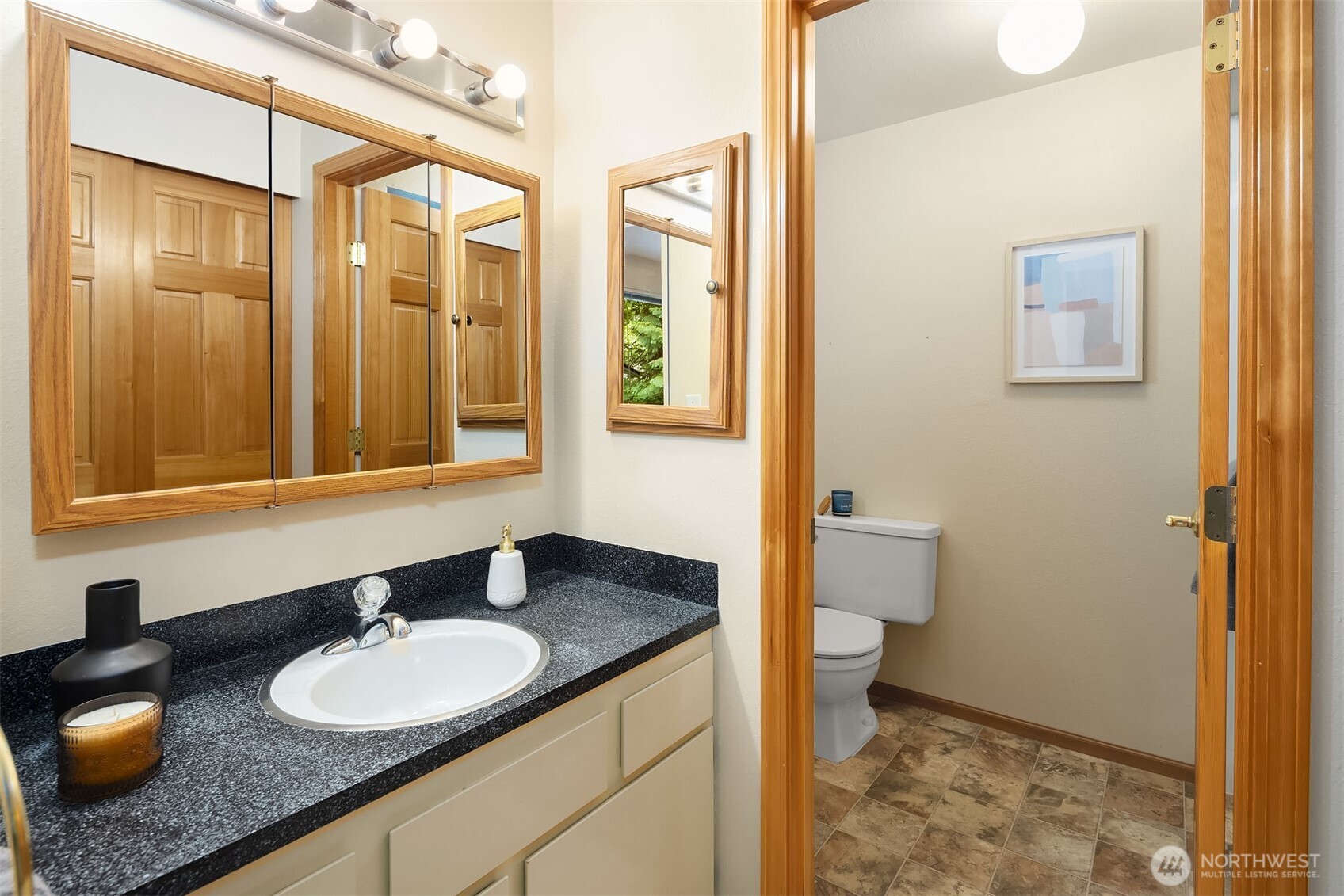 12016 106th Avenue NE, Kirkland, WA 98034