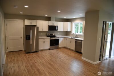 8452 Aspen Court , Maple Falls, WA 98266 - Photo 3