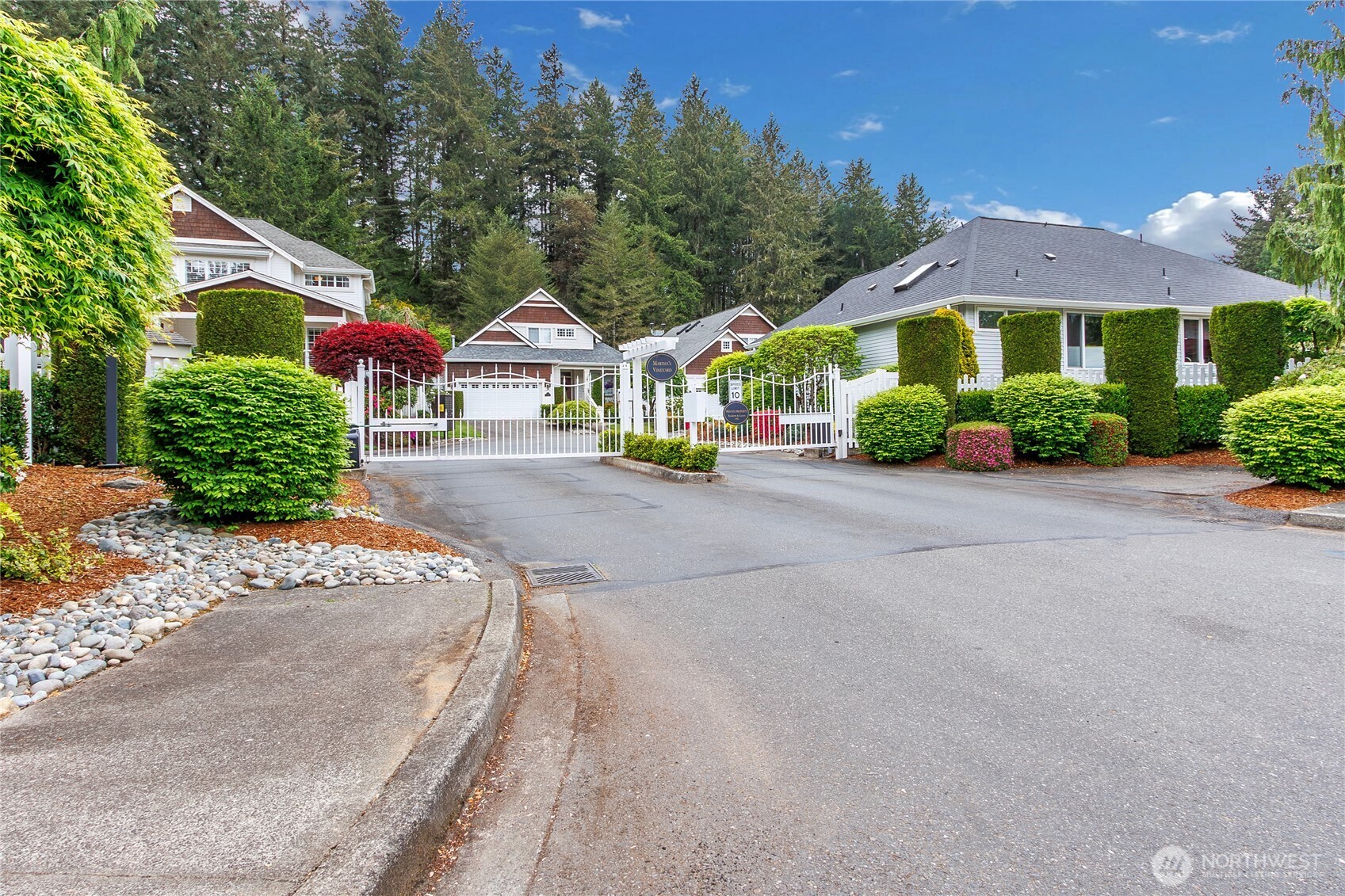 5904 61st Avenue W, University Place, WA 98467