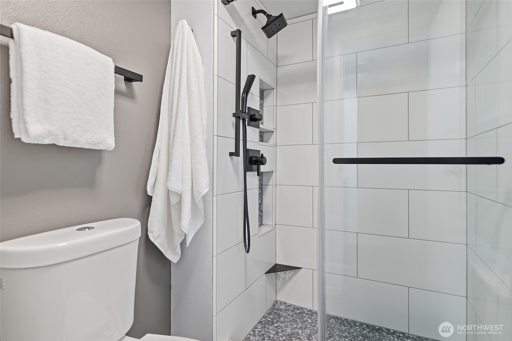 15524 SE 179th Street , Renton, WA 98058-9041