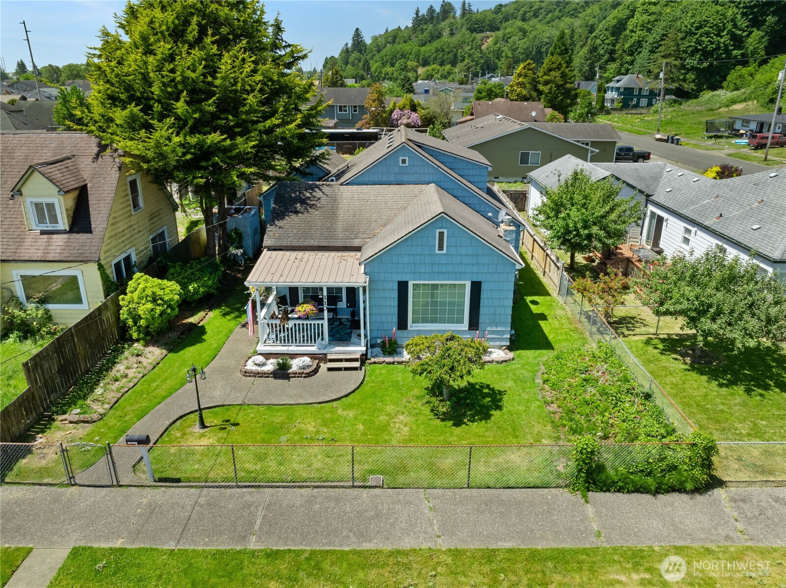110 Ontario Street , Hoquiam, WA 98550