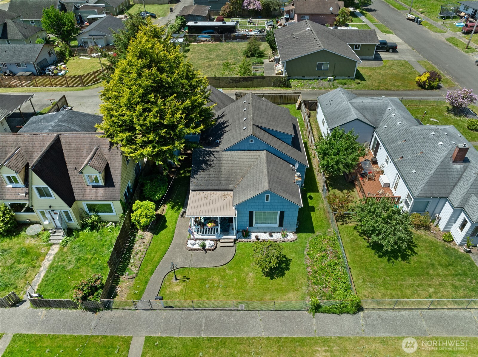 110 Ontario Street , Hoquiam, WA 98550
