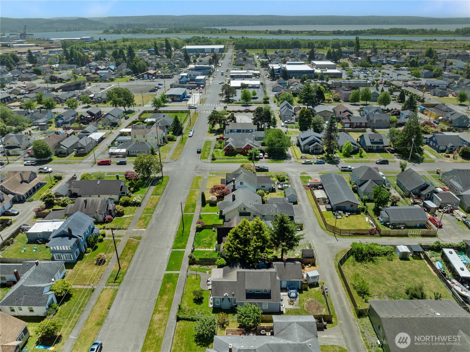110 Ontario Street , Hoquiam, WA 98550