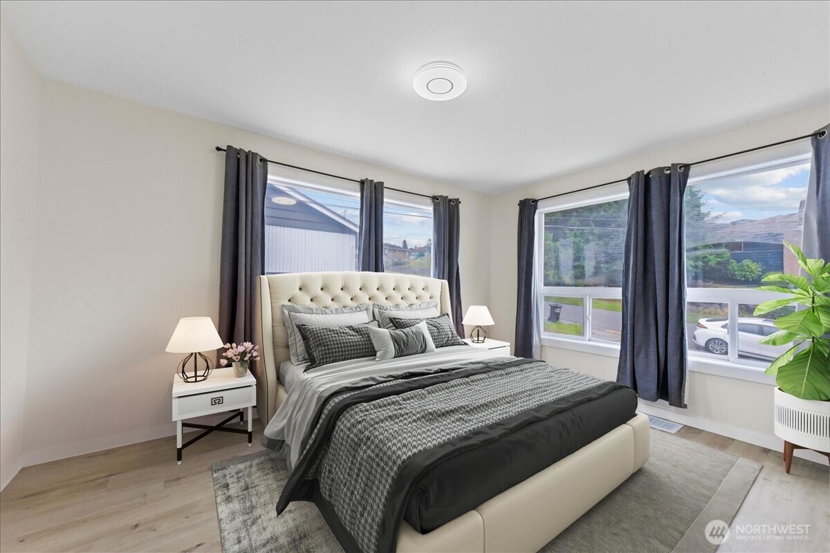 2202 20th Avenue S, Seattle, WA 98144