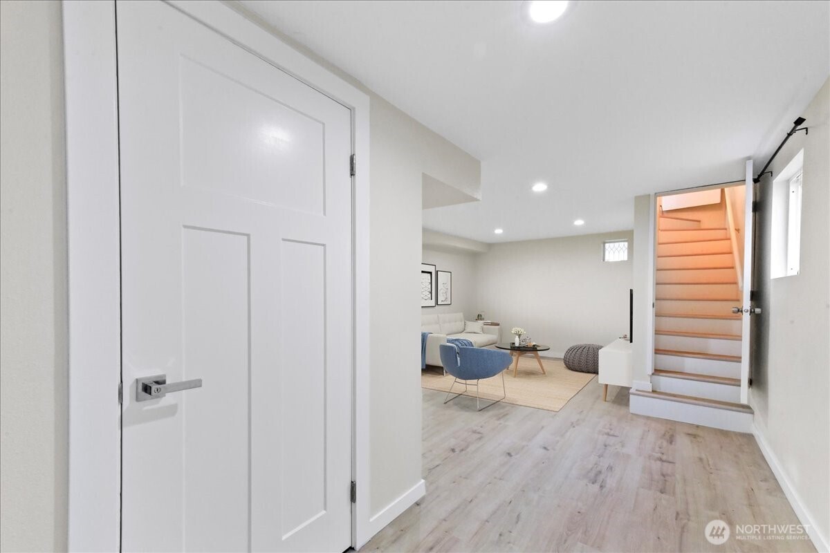 2202 20th Avenue S, Seattle, WA 98144