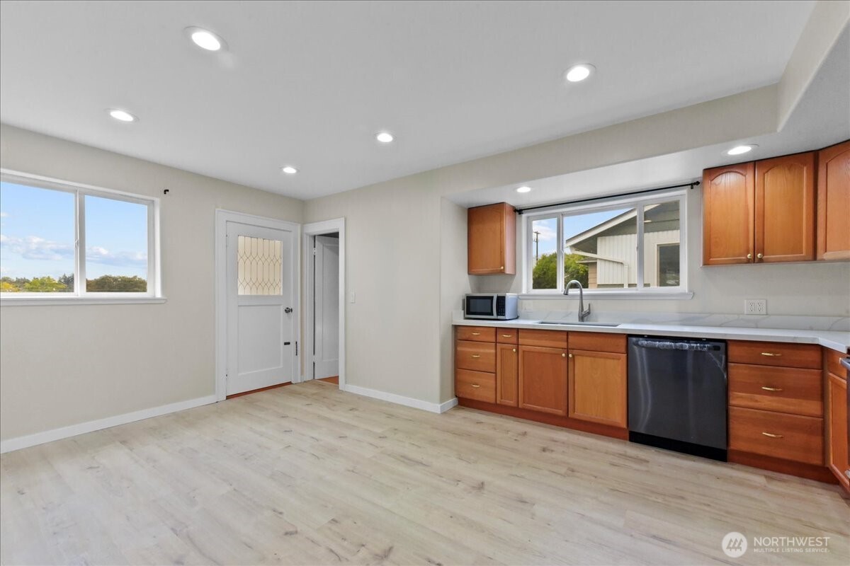 2202 20th Avenue S, Seattle, WA 98144
