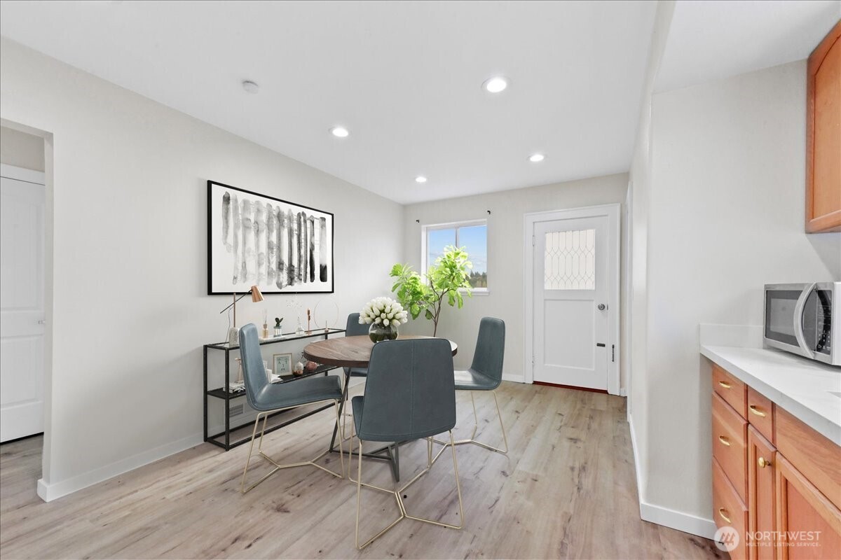 2202 20th Avenue S, Seattle, WA 98144