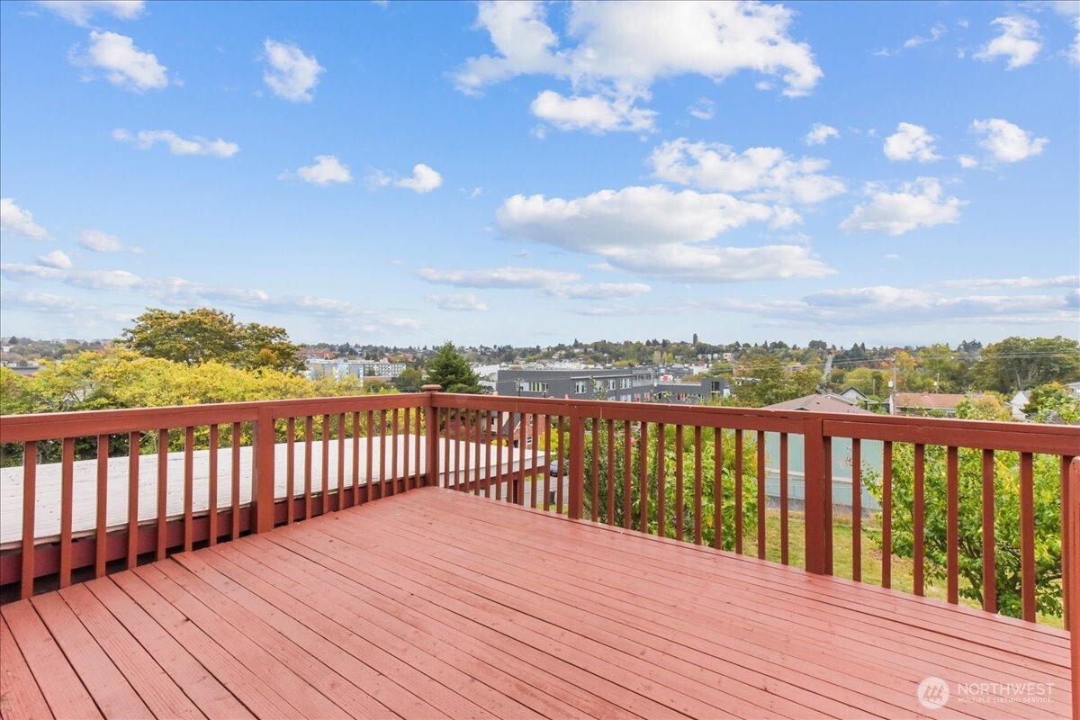 2202 20th Avenue S, Seattle, WA 98144