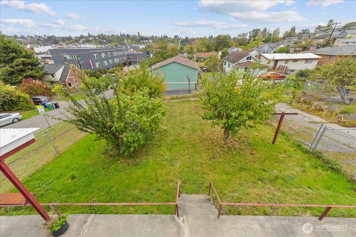 2202 20th Avenue S, Seattle, WA 98144