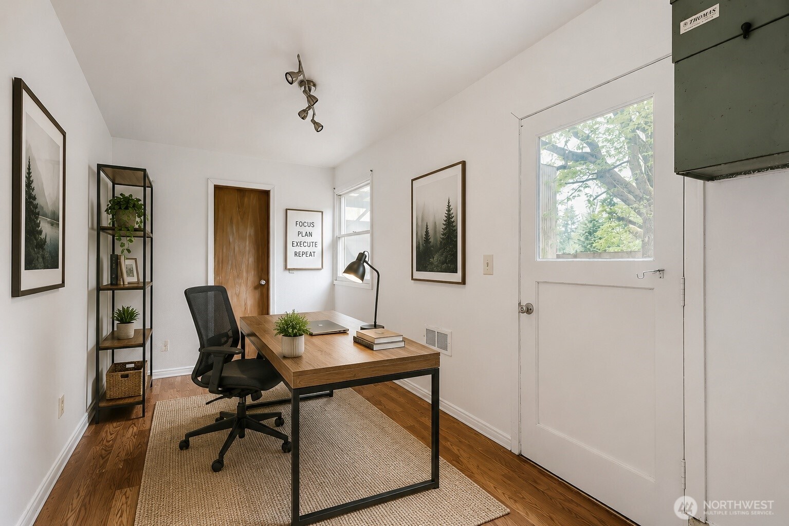 10412 SE 219th Street , Kent, WA 98031