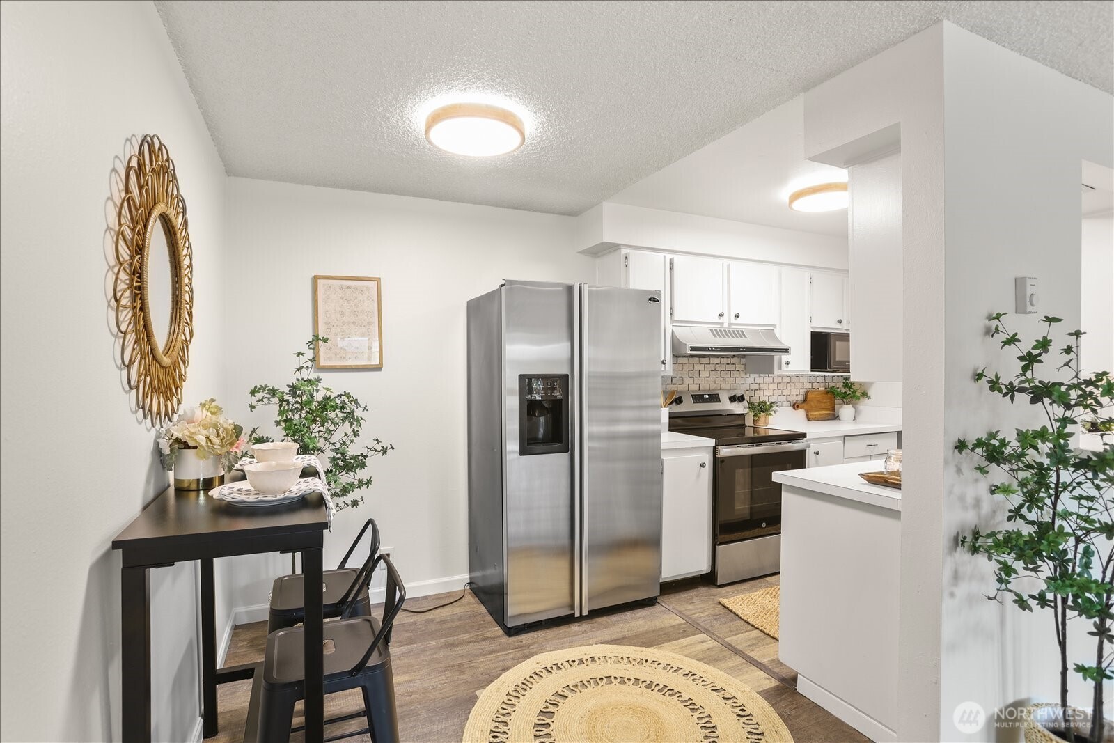 17110 NE 45th Street #30, Redmond, WA 98052-5633