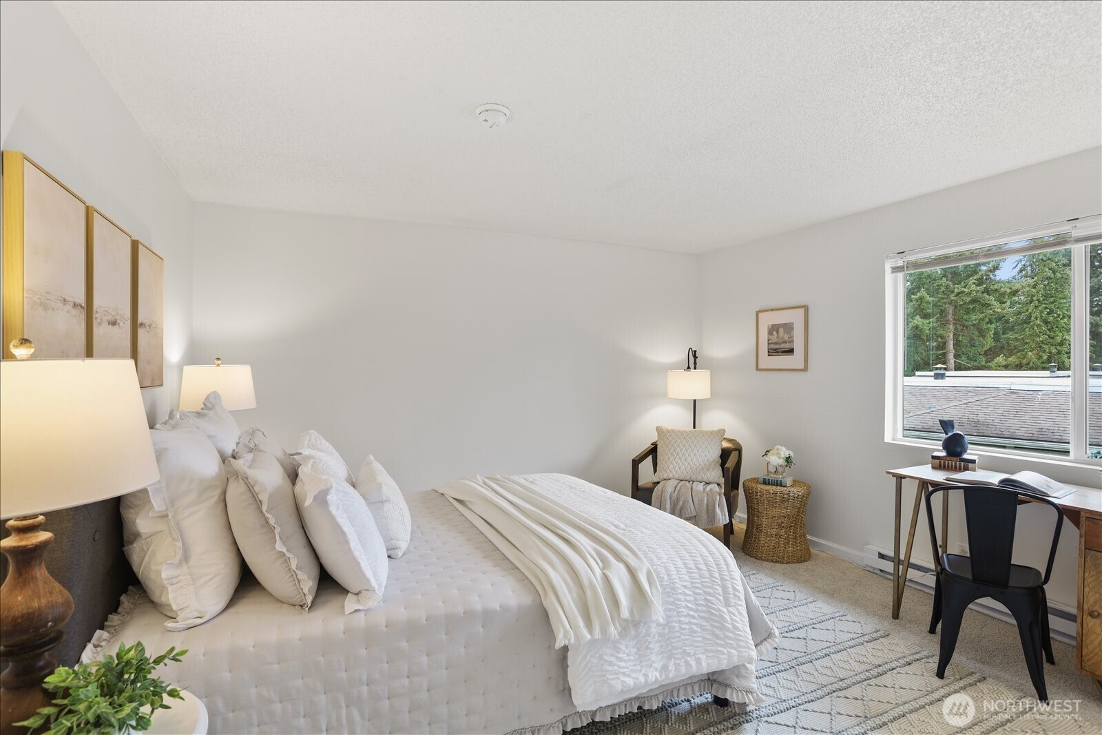 17110 NE 45th Street #30, Redmond, WA 98052-5633