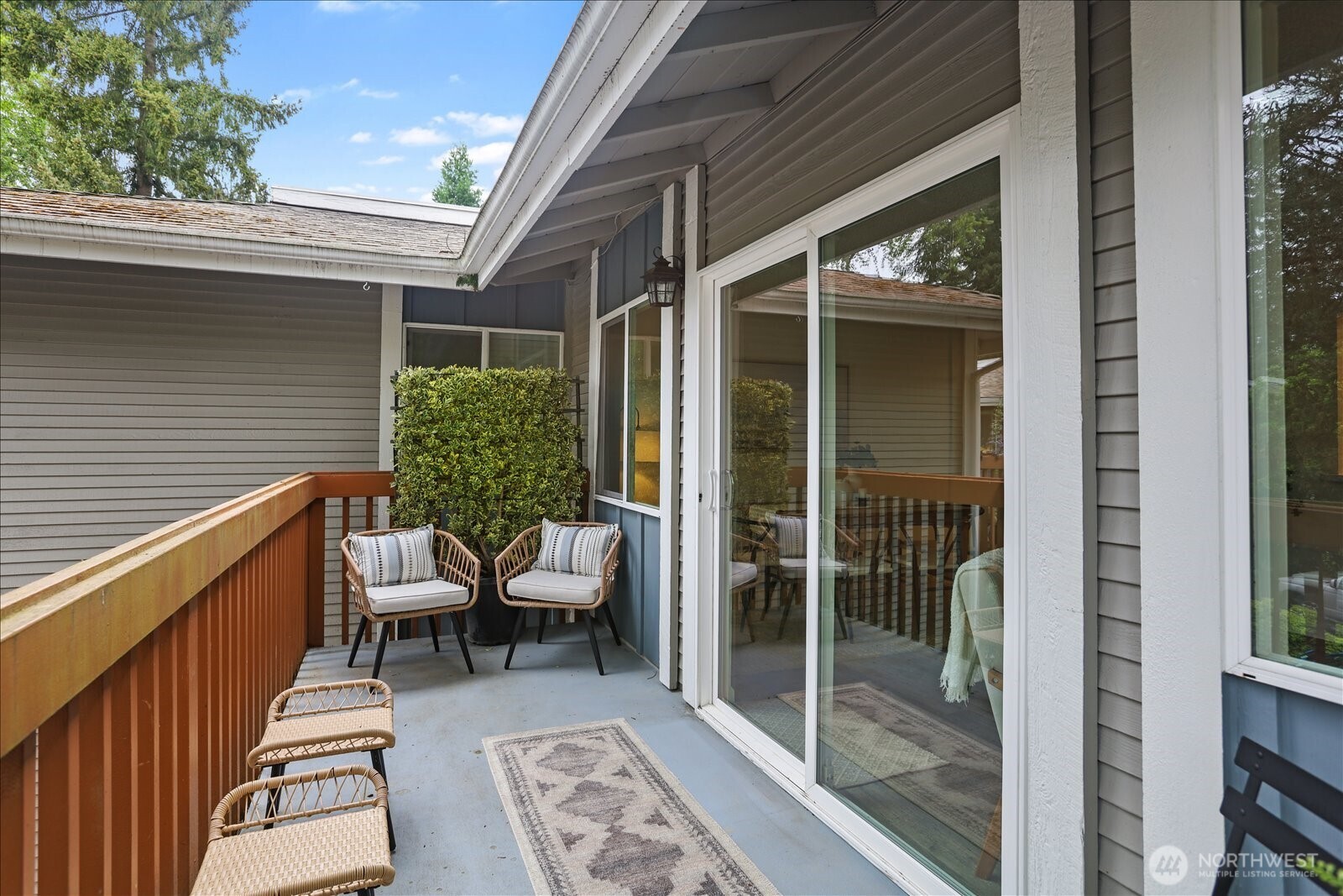 17110 NE 45th Street #30, Redmond, WA 98052-5633