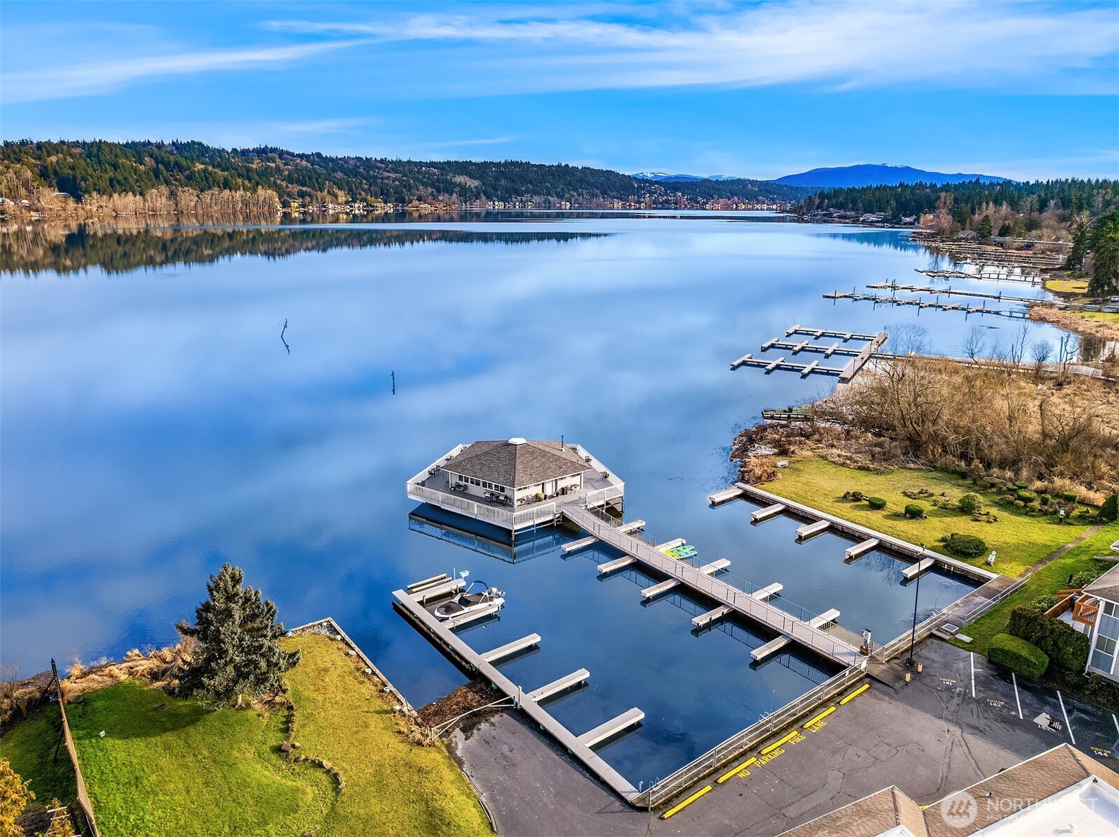 17110 NE 45th Street #30, Redmond, WA 98052-5633