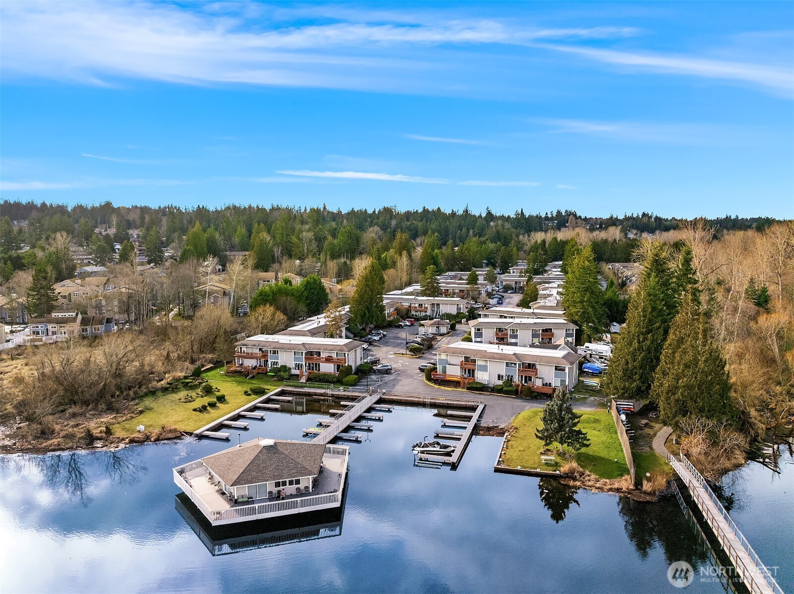 17110 NE 45th Street #30, Redmond, WA 98052-5633