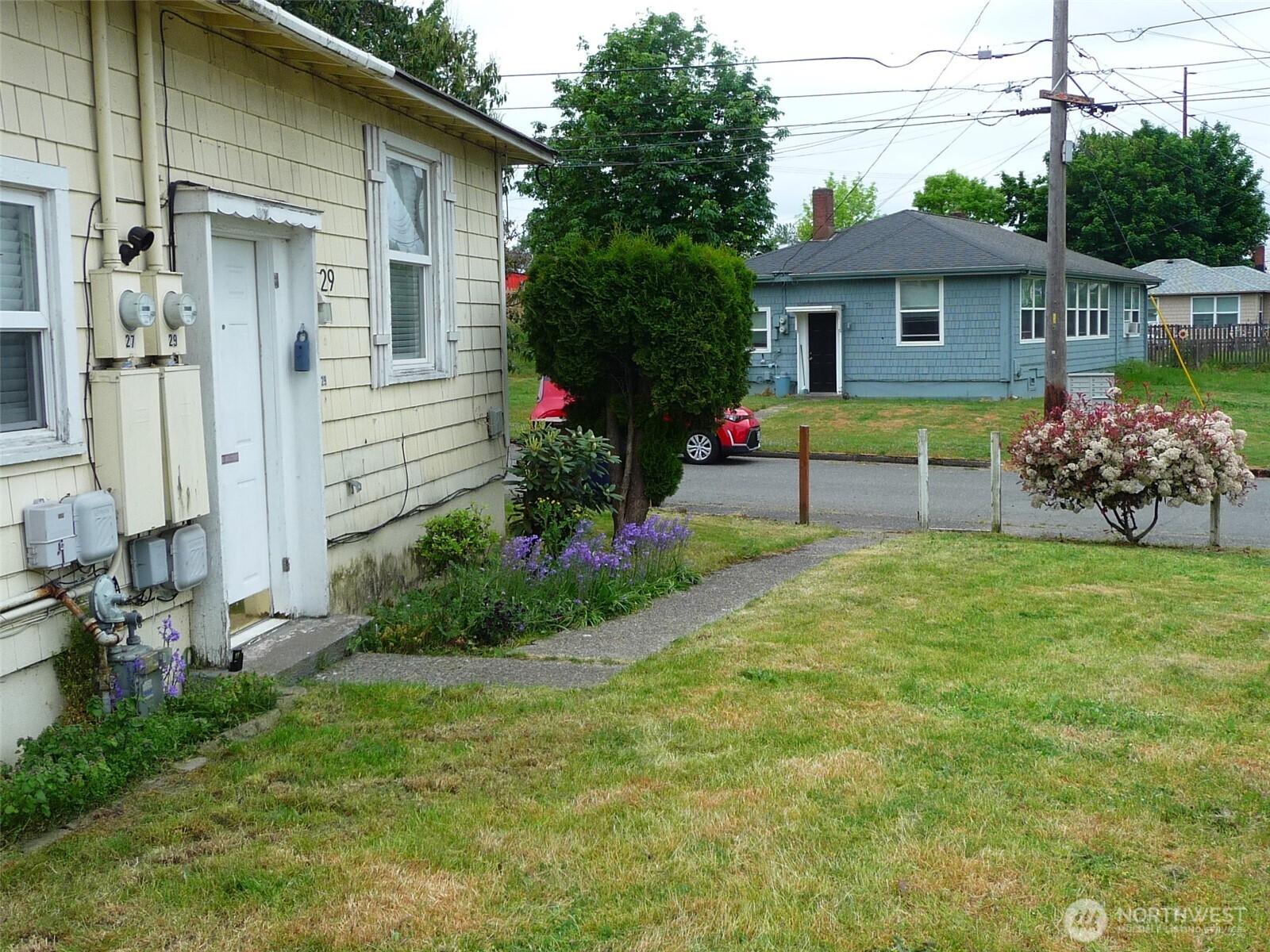 29 Nevada , Tacoma, WA 98409-7429