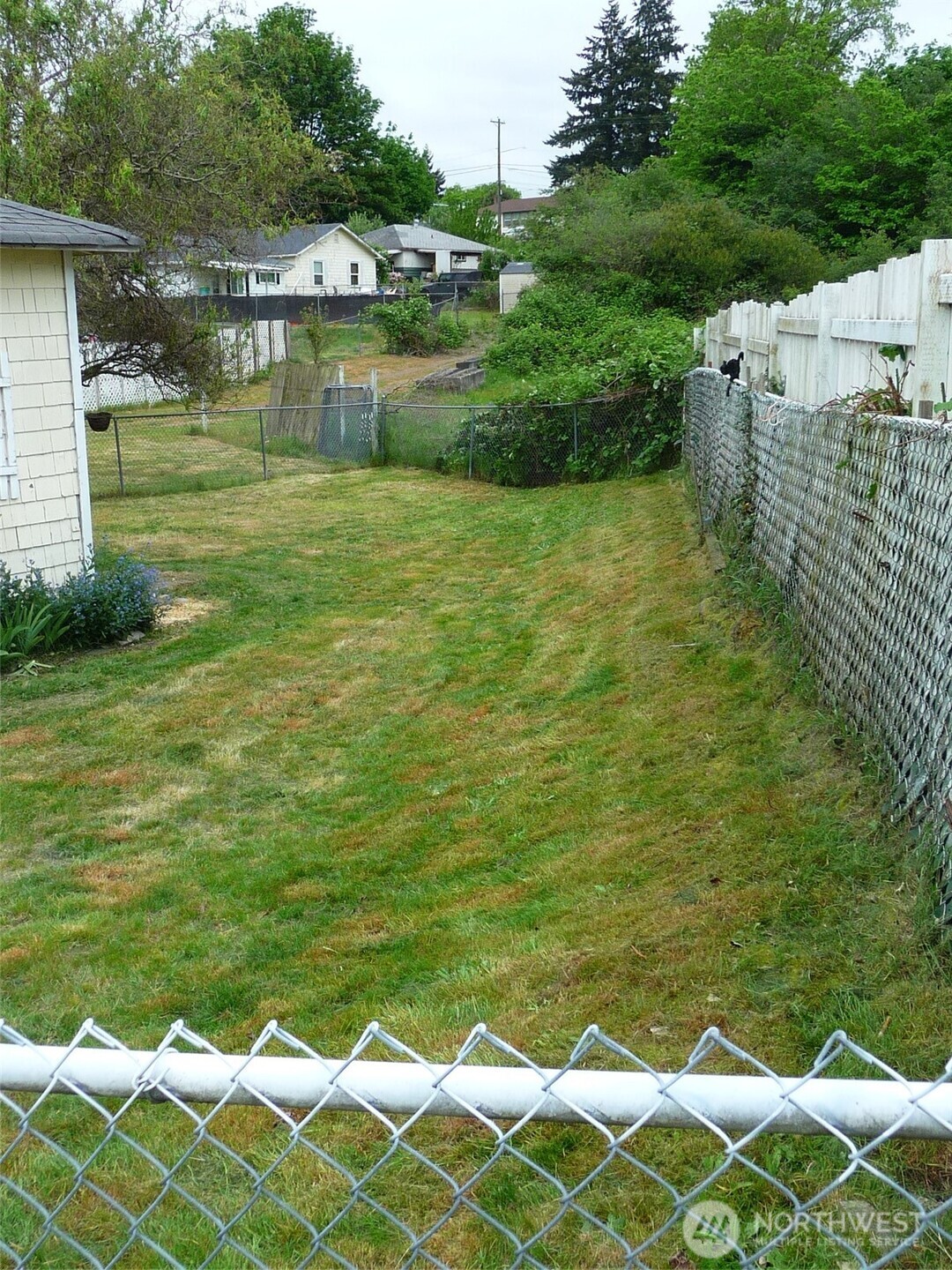 29 Nevada , Tacoma, WA 98409-7429