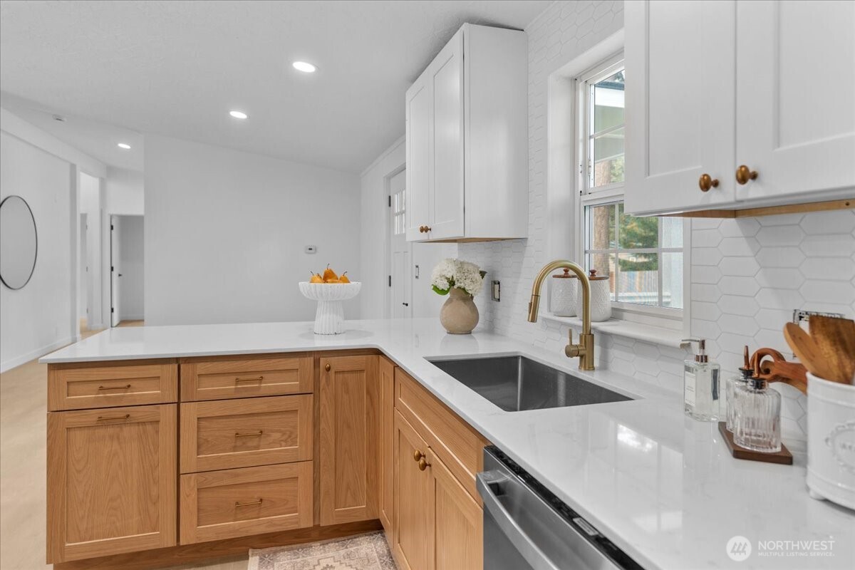 3116 252nd Street E, Spanaway, WA 98387