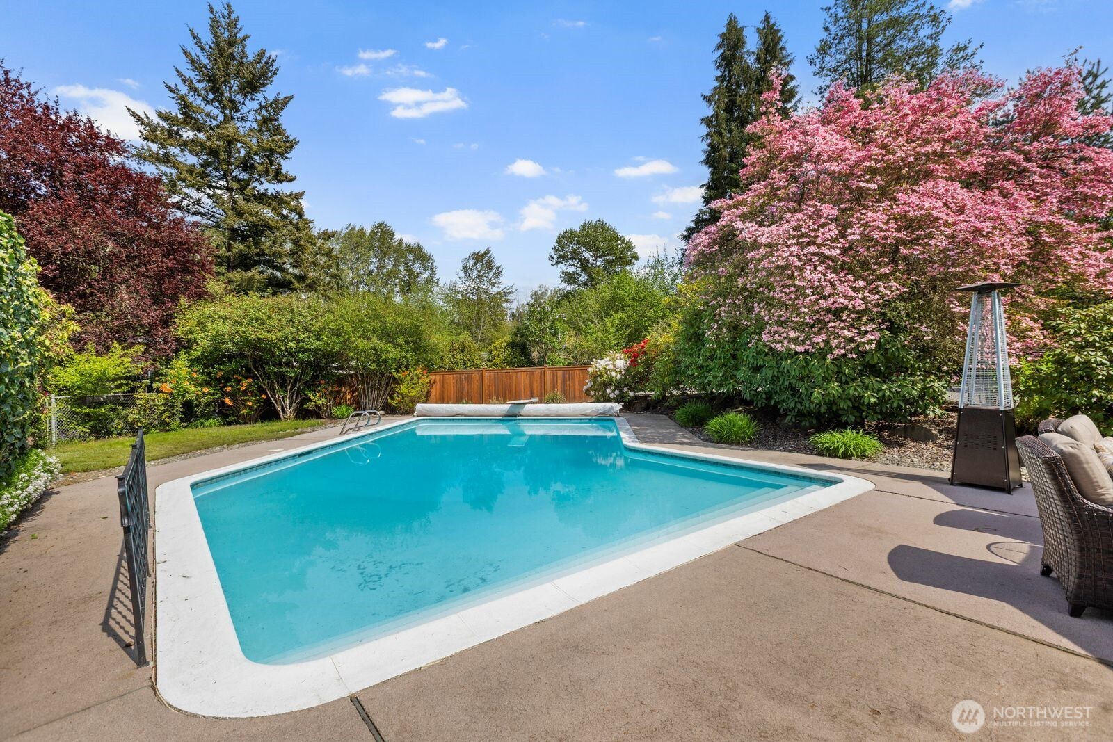 6612 NE 202nd Street , Kenmore, WA 98028