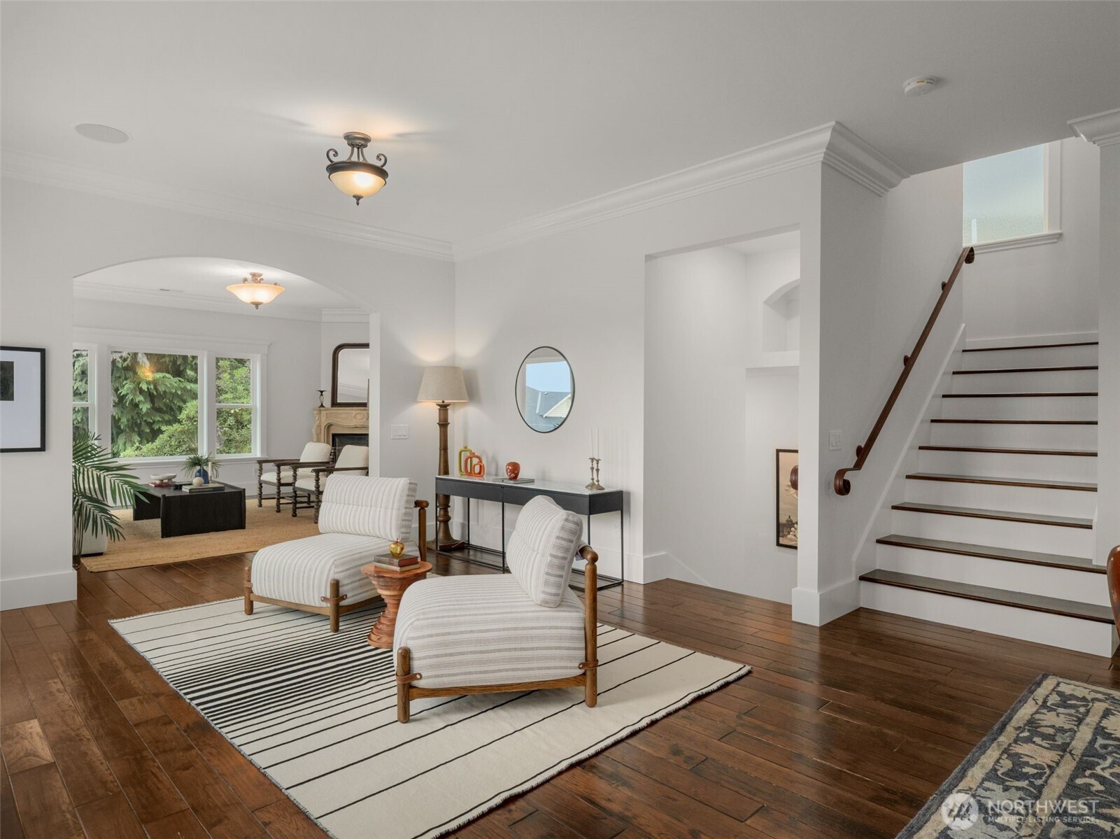 1007 W Newell Street , Seattle, WA 98119