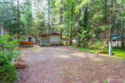 22 1 Goldrush Road , Deming, WA 98244