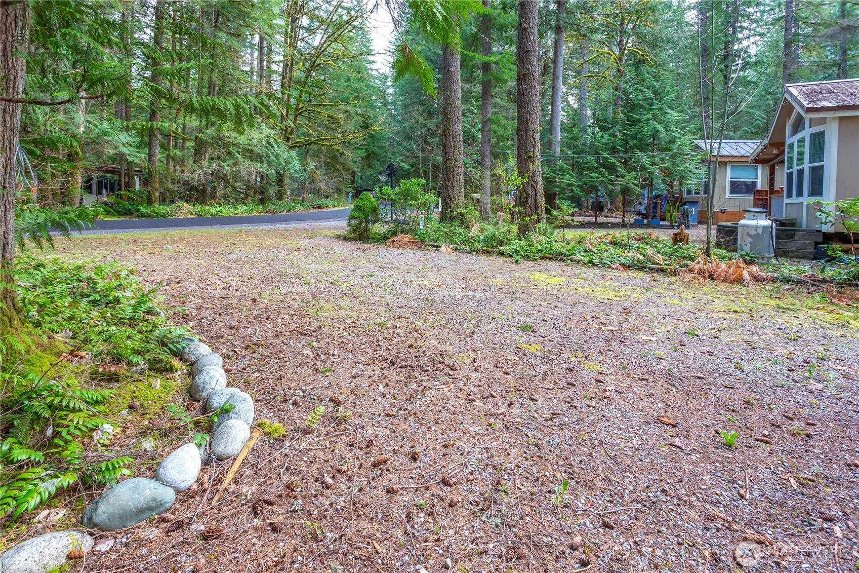 22 1 Goldrush Road , Deming, WA 98244